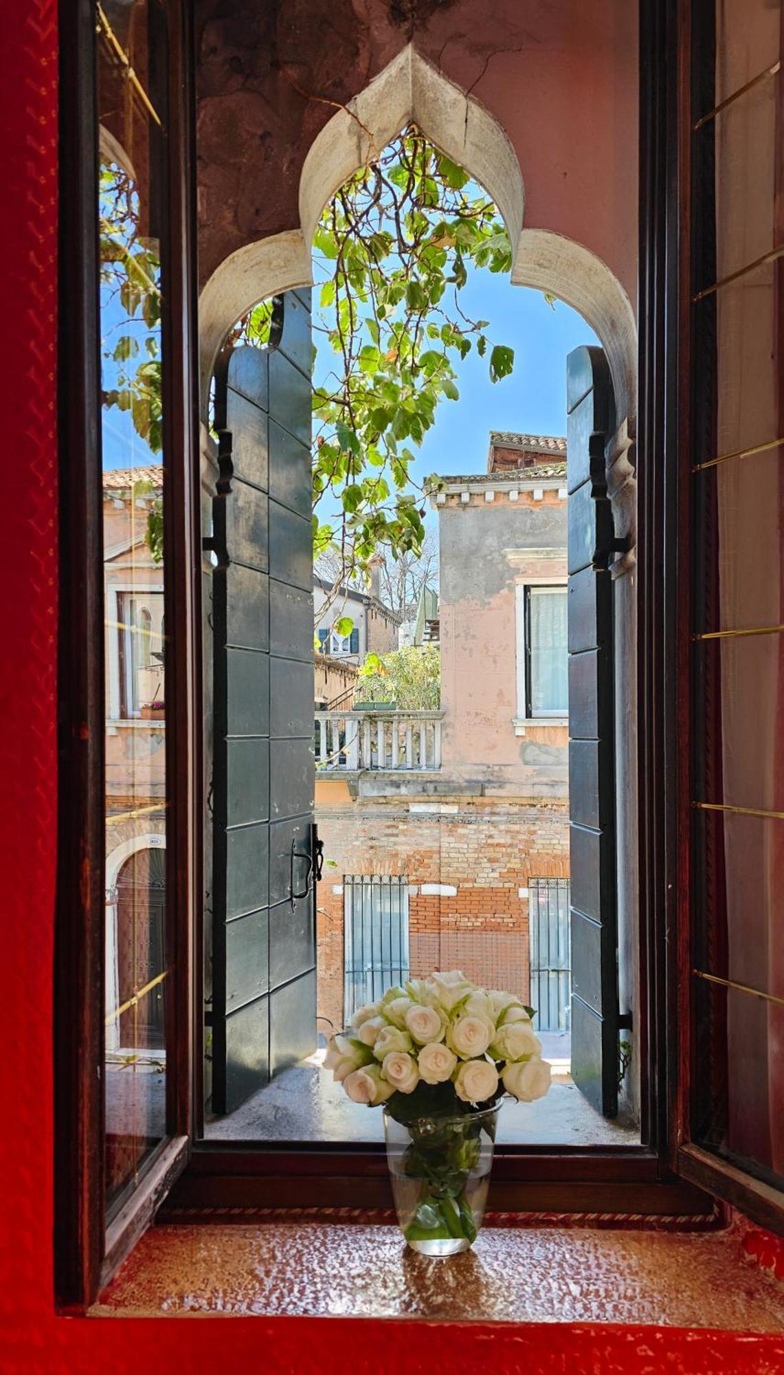 Chambre Triple Supérieure - Vue sur Ville